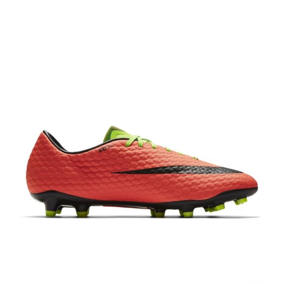 crampon moulé nike pas cher crampon moulé nike pas cher
